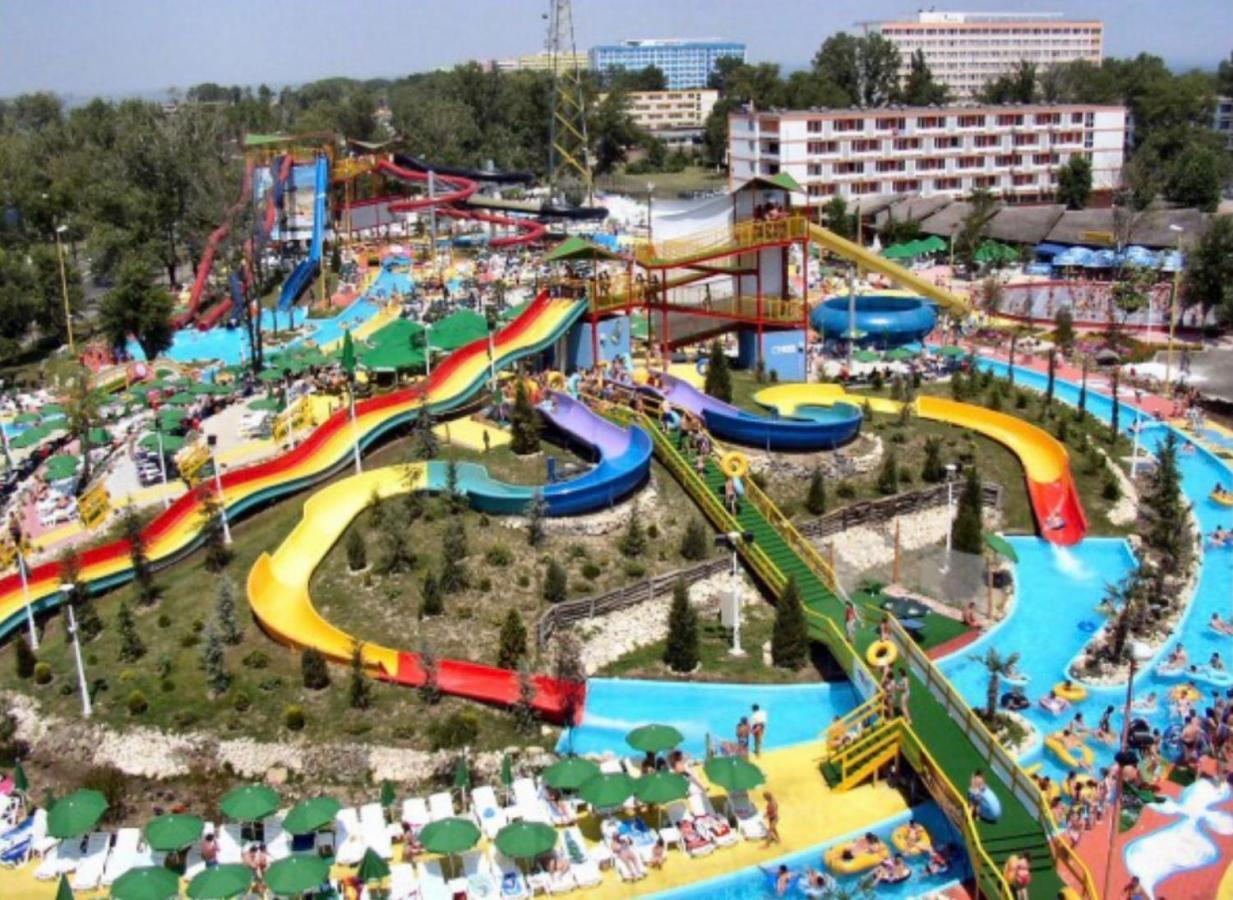 Grand Mamaia Lake Apartments Констанца Екстериор снимка
