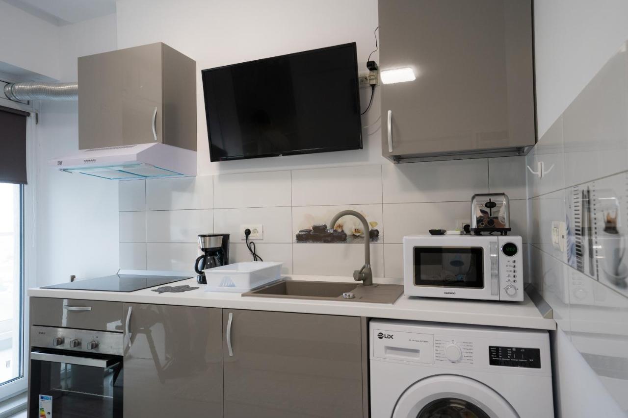 Grand Mamaia Lake Apartments Констанца Екстериор снимка