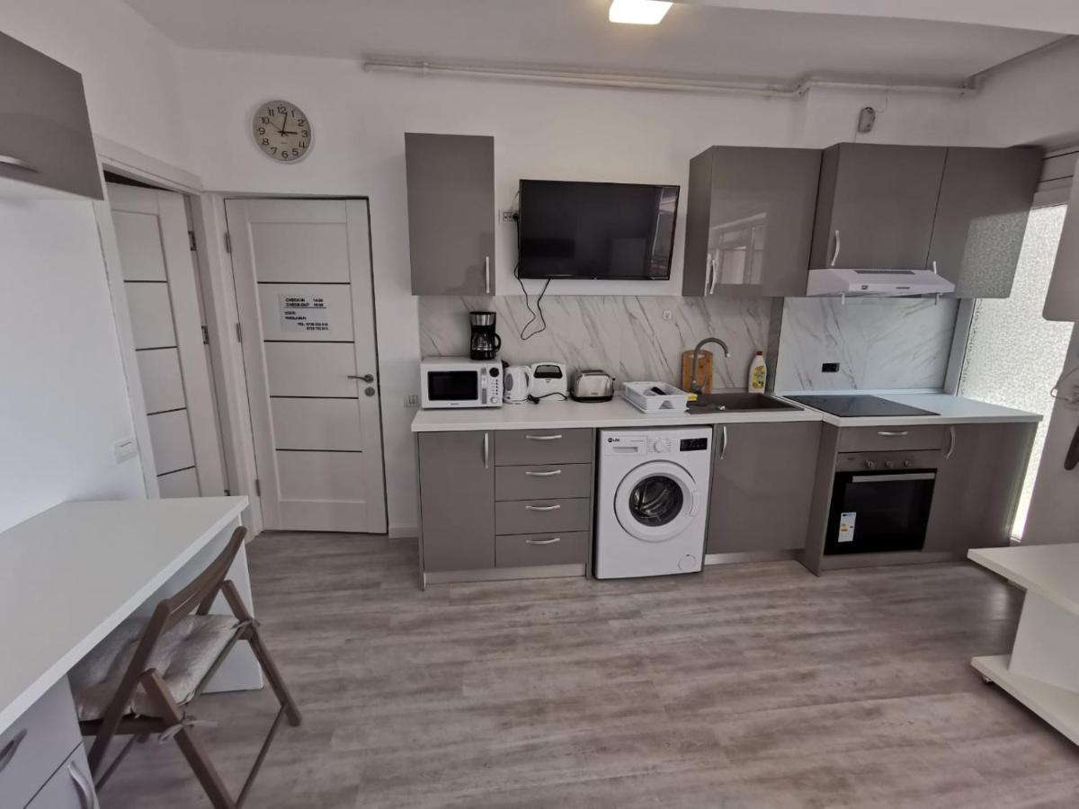 Grand Mamaia Lake Apartments Констанца Екстериор снимка