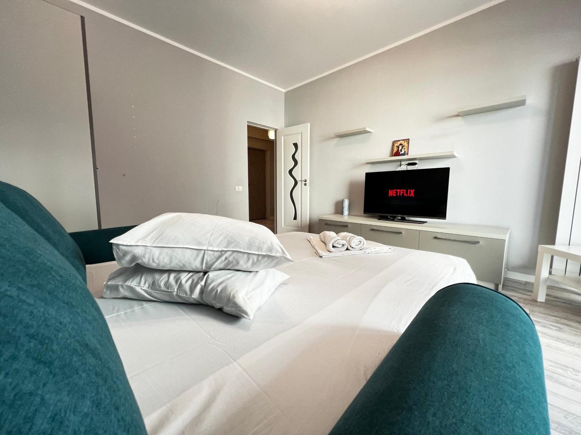 Grand Mamaia Lake Apartments Констанца Екстериор снимка