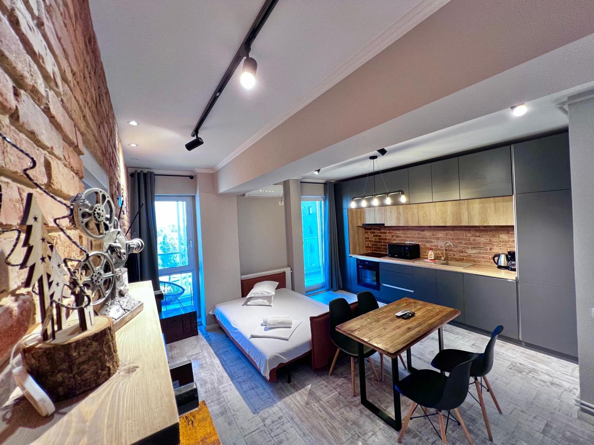 Grand Mamaia Lake Apartments Констанца Екстериор снимка