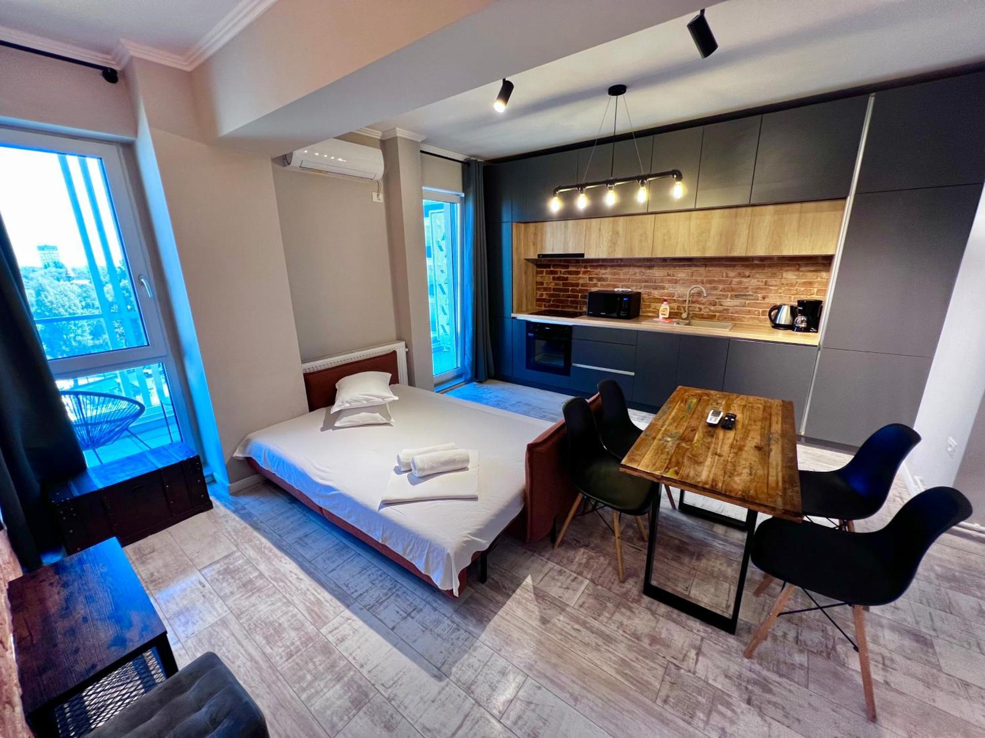 Grand Mamaia Lake Apartments Констанца Екстериор снимка