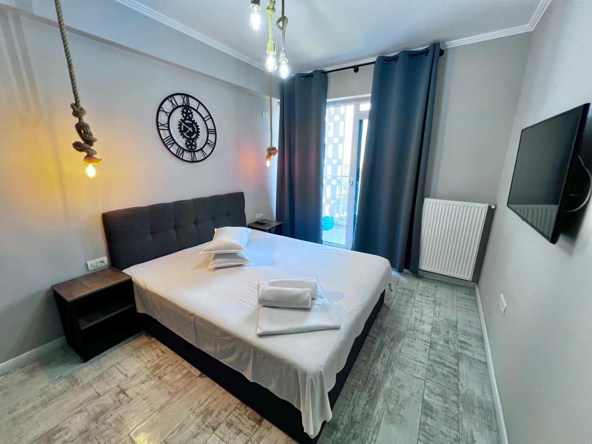Grand Mamaia Lake Apartments Констанца Екстериор снимка