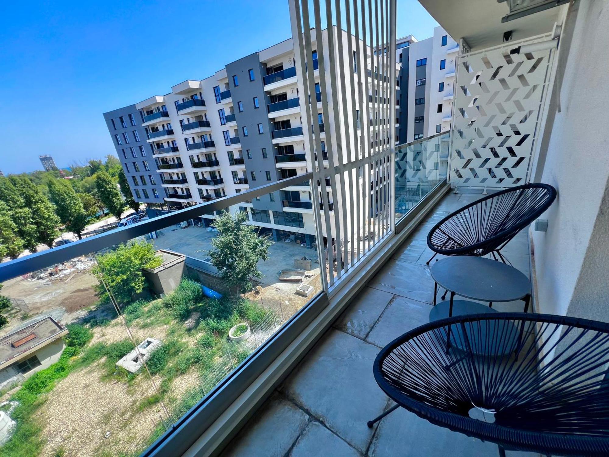 Grand Mamaia Lake Apartments Констанца Екстериор снимка